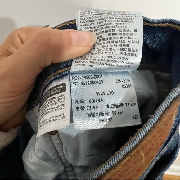 Levi’s | Blue Button Fly Jeans - Picture 3 of 4